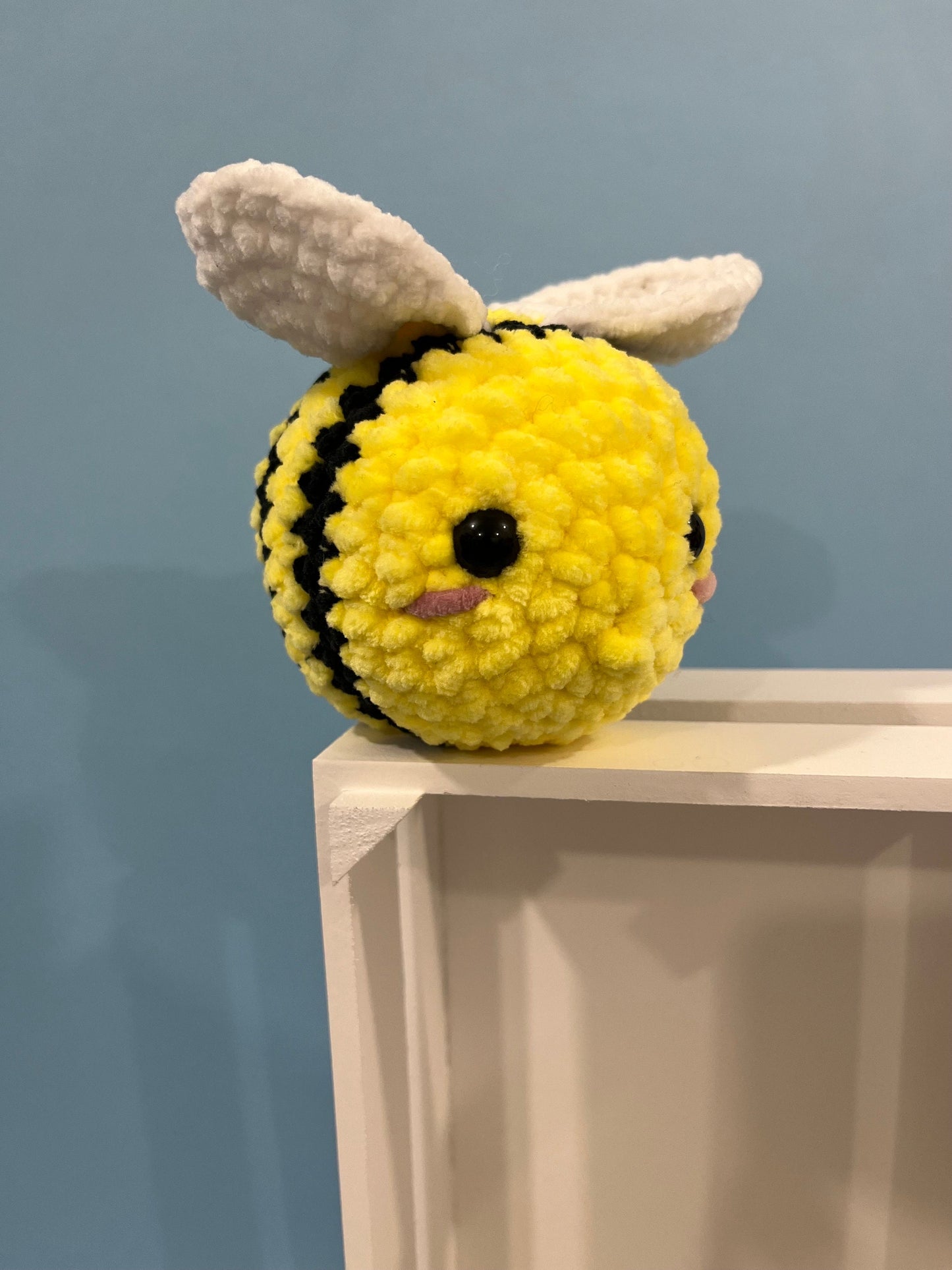 Crochet Bee Plushie - Stress Buddy - Desk Pet
