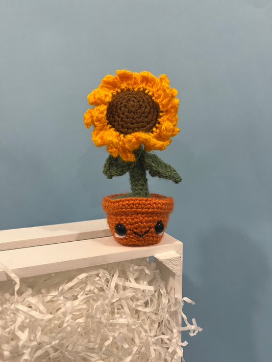 Crochet Sunflower Desk Pet